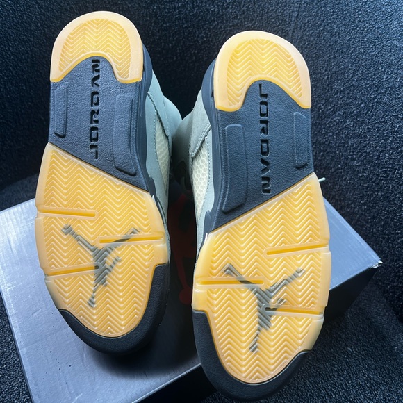 retro jordan 5s “jade horizon” - Picture 3 of 4